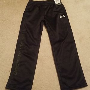 Boys black athletic pants size 6